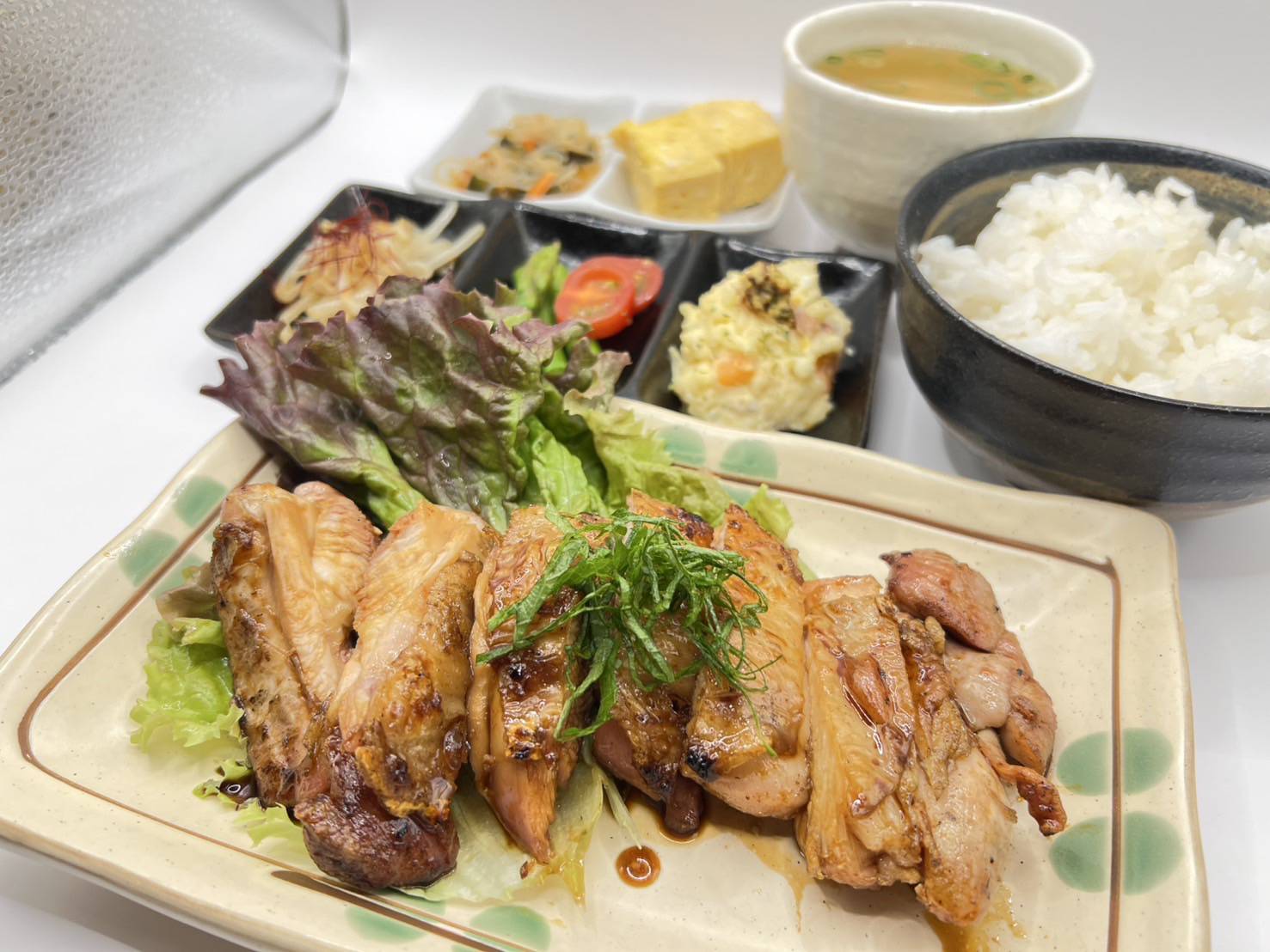 鶏もも炭火焼き定食
